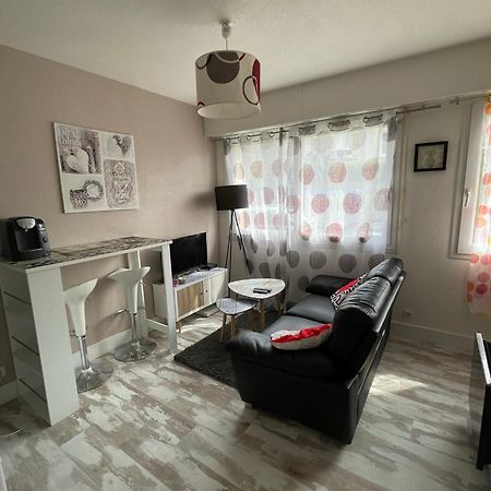Brest Saint-Marc : Appart T1 Bis Bien Situe Wifi Εξωτερικό φωτογραφία